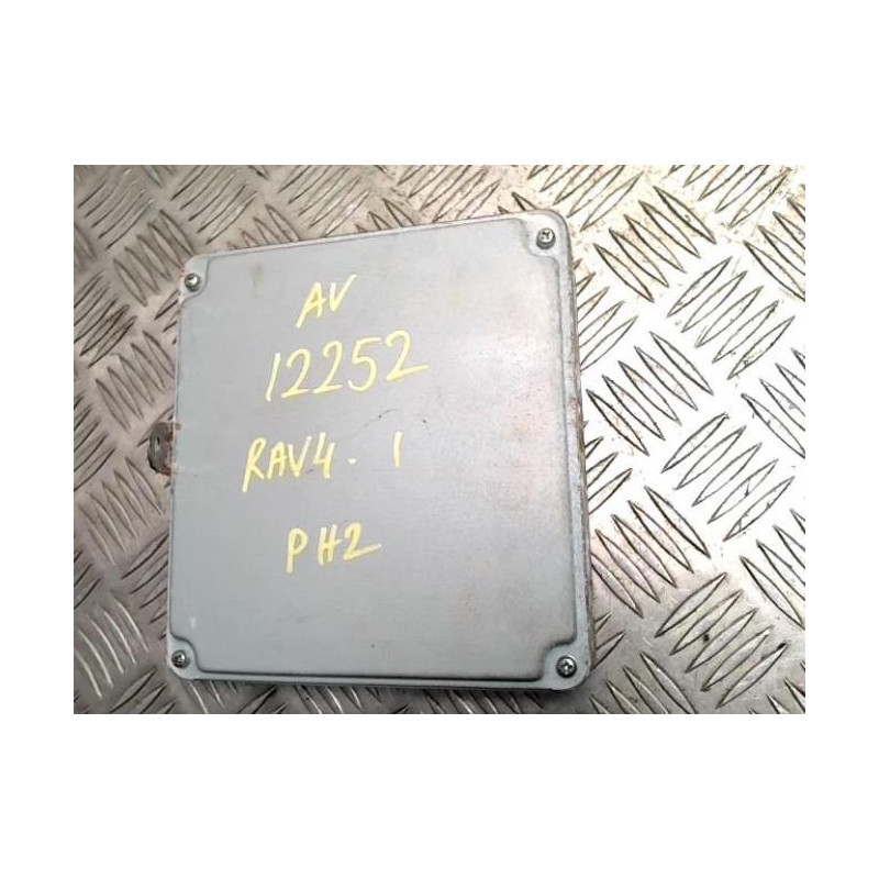 Calculateur TOYOTA RAV4 2 PHASE 2 d’occasion