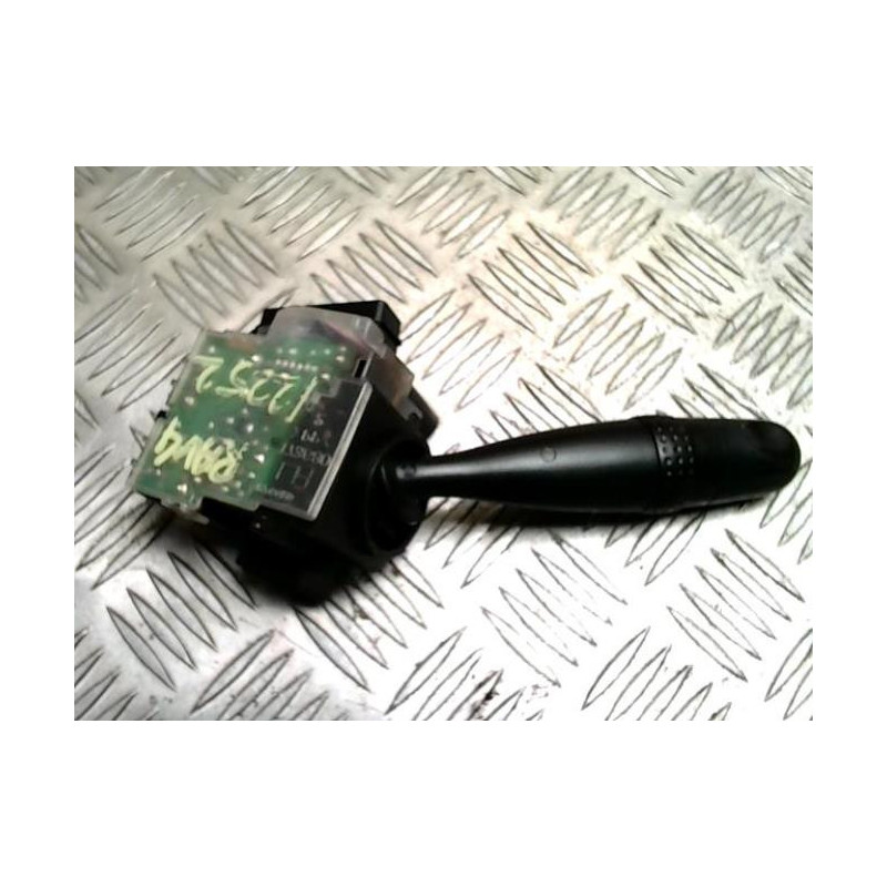 Commodo d'essuie glaces TOYOTA RAV4 2 PHASE 2 d’occasion