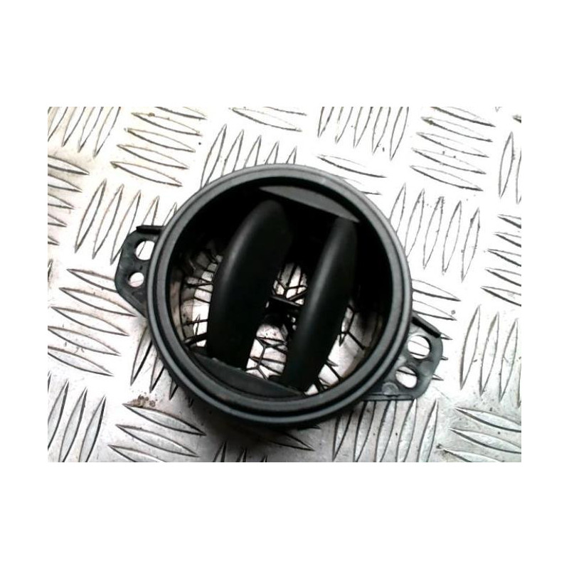 Aerateur tableau de bord avant gauche TOYOTA RAV4 2 PHASE 2 d’occasion