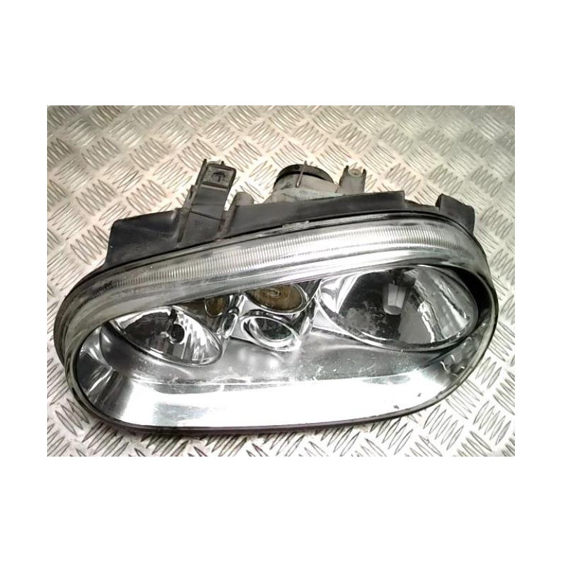 Optique avant principal gauche (feux)(phare) VOLKSWAGEN GOLF 4 d’occasion