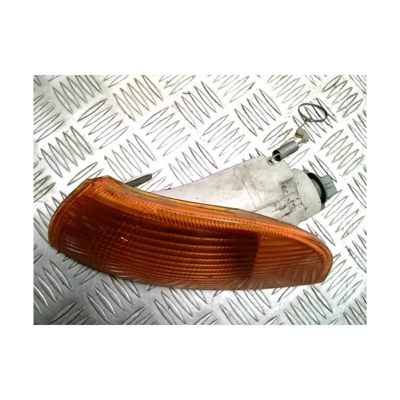 Optique avant secondaire gauche (feux)(clignotant) FIAT PUNTO 1 PHASE 1 d’occasion