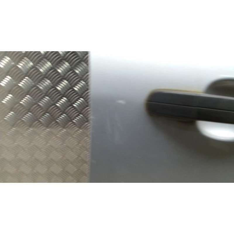 Porte avant droit FORD FOCUS 2 PHASE 1 d’occasion