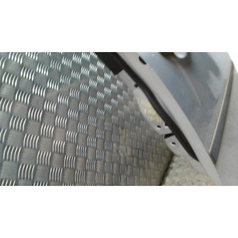 Porte avant droit FORD FOCUS 2 PHASE 1 d’occasion