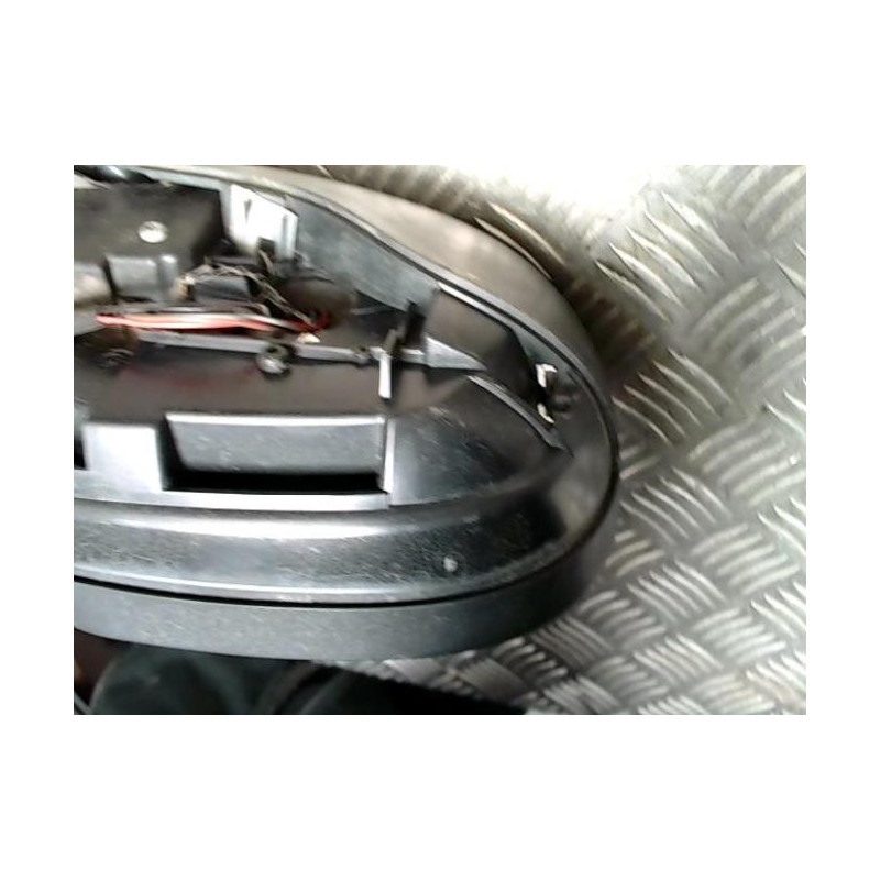 Retroviseur droit RENAULT CLIO 3 PHASE 2 d’occasion