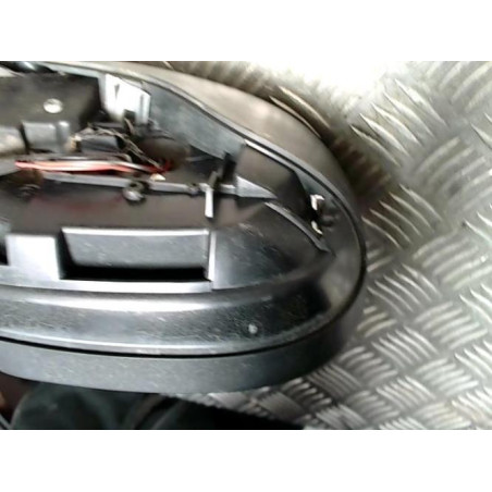 Retroviseur droit RENAULT CLIO 3 PHASE 2 d’occasion