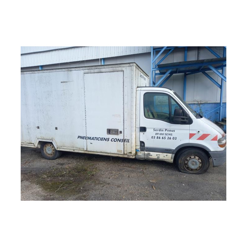 Renfort pare choc arriere (traverse) RENAULT MASTER 2 PHASE 1 d’occasion