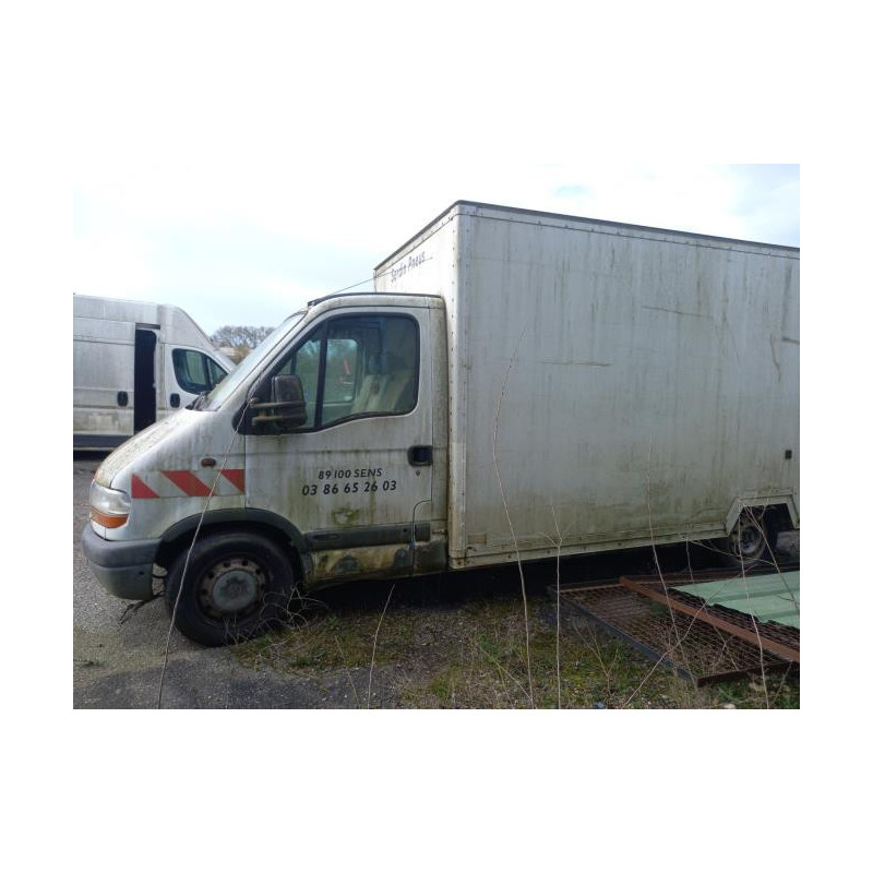Renfort pare choc arriere (traverse) RENAULT MASTER 2 PHASE 1 d’occasion