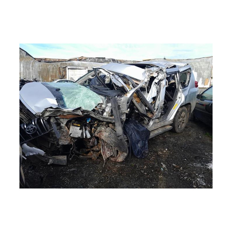 Cache moteur  TOYOTA LAND CRUISER 5 J150 d’occasion