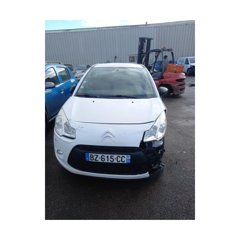 Pare boue arriere droit CITROEN C3 2 PHASE 1 d’occasion
