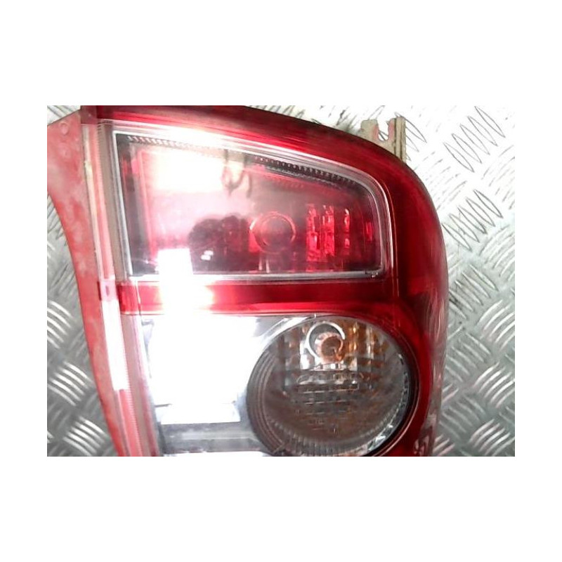 Feu arriere principal gauche (feux) TOYOTA URBAN CRUISER d’occasion