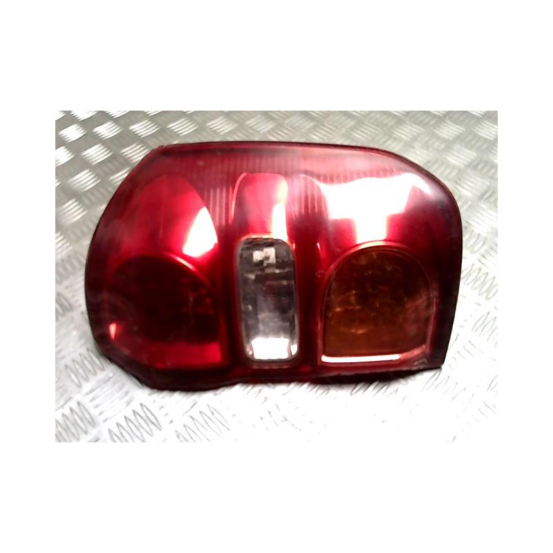 Feu arriere principal droit (feux) TOYOTA RAV4 2 PHASE 2 d’occasion