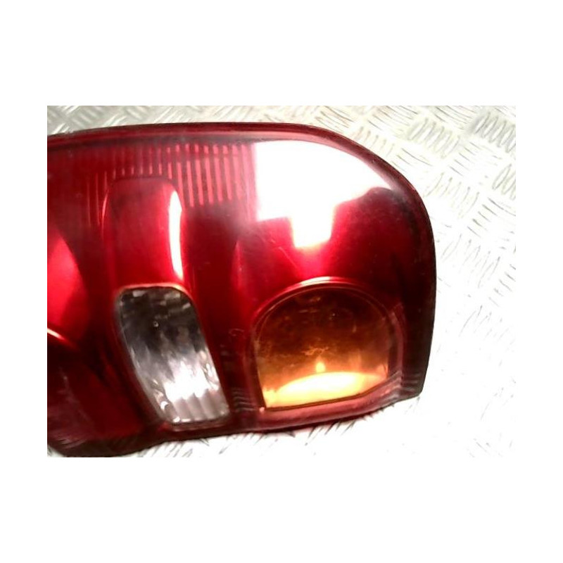 Feu arriere principal droit (feux) TOYOTA RAV4 2 PHASE 2 d’occasion