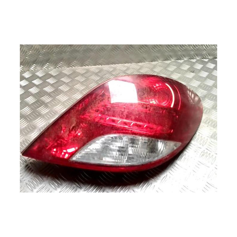 Feu arriere principal droit (feux) PEUGEOT 207 PHASE 1 d’occasion