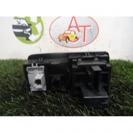 Commande de reglage hauteur de phare RENAULT  d’occasion