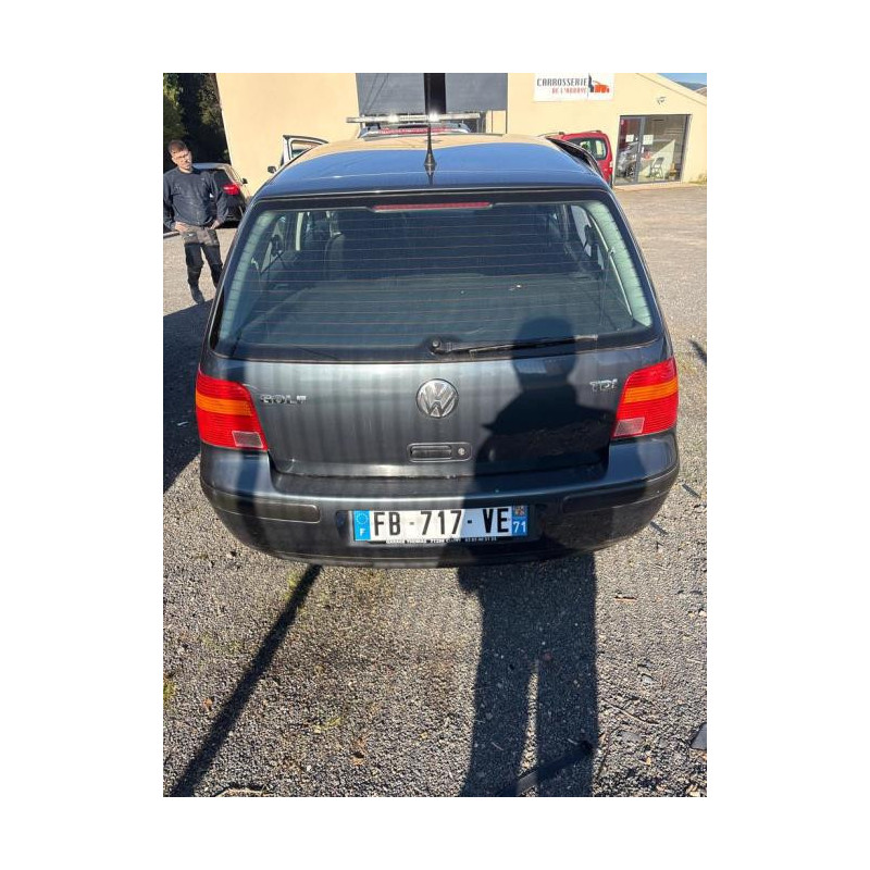 Feu arriere principal droit (feux) VOLKSWAGEN GOLF 4 d’occasion