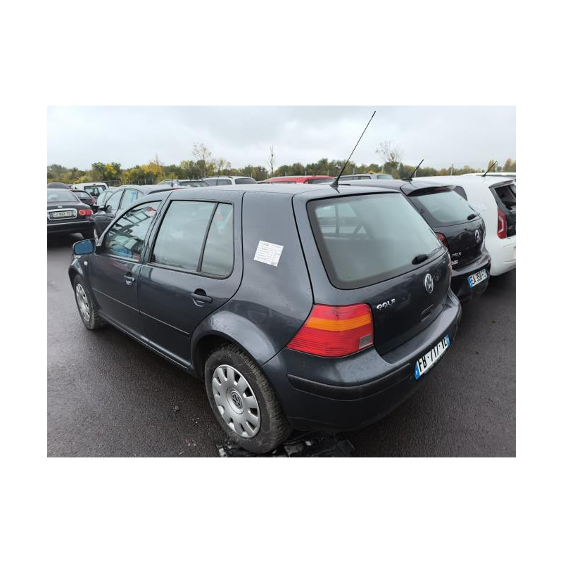 Feu arriere principal droit (feux) VOLKSWAGEN GOLF 4 d’occasion