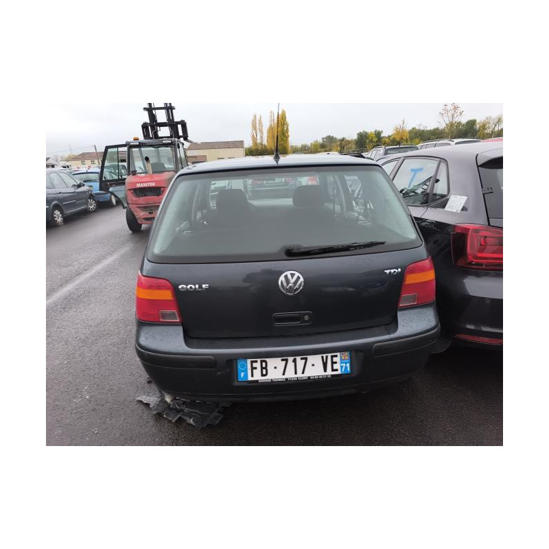 Feu arriere principal droit (feux) VOLKSWAGEN GOLF 4 d’occasion