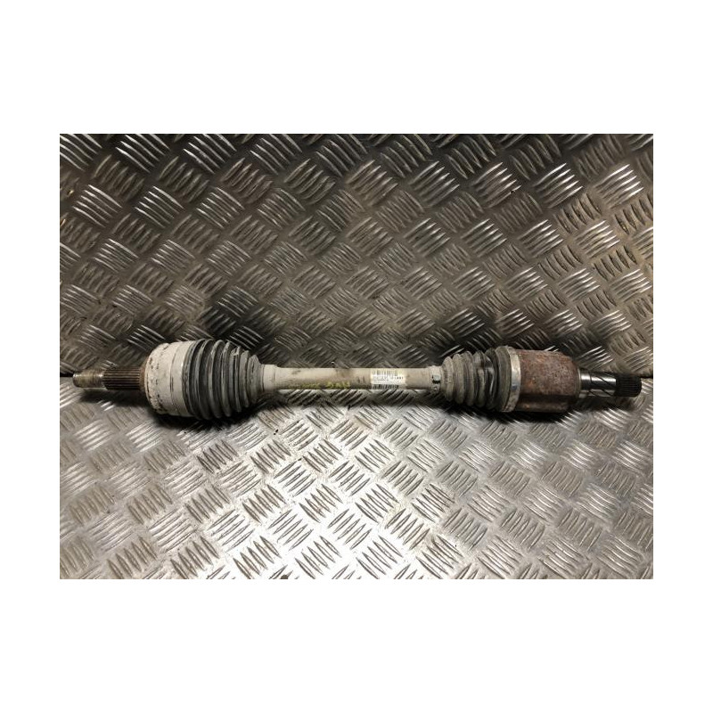 Cardan gauche (transmission) RENAULT SCENIC 3 PHASE 2 d’occasion