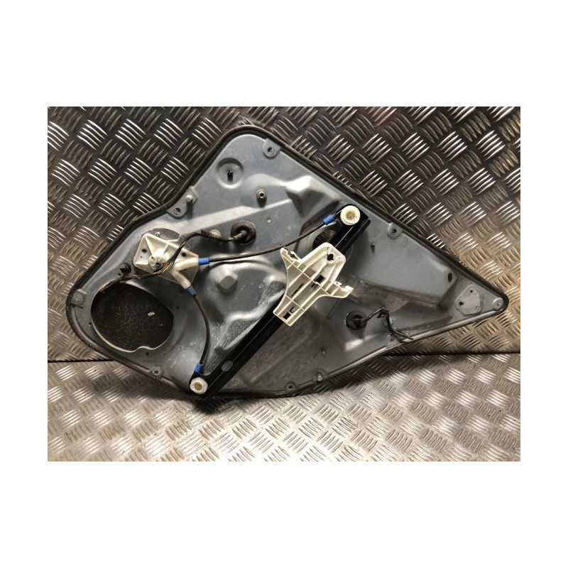 Leve vitre mecanique arriere gauche SEAT CORDOBA 2 d’occasion