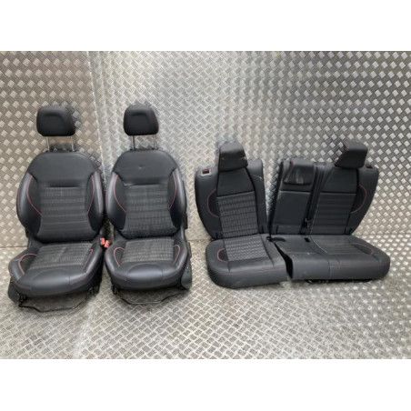 Interieur complet PEUGEOT 2008 1 PHASE 2 d’occasion