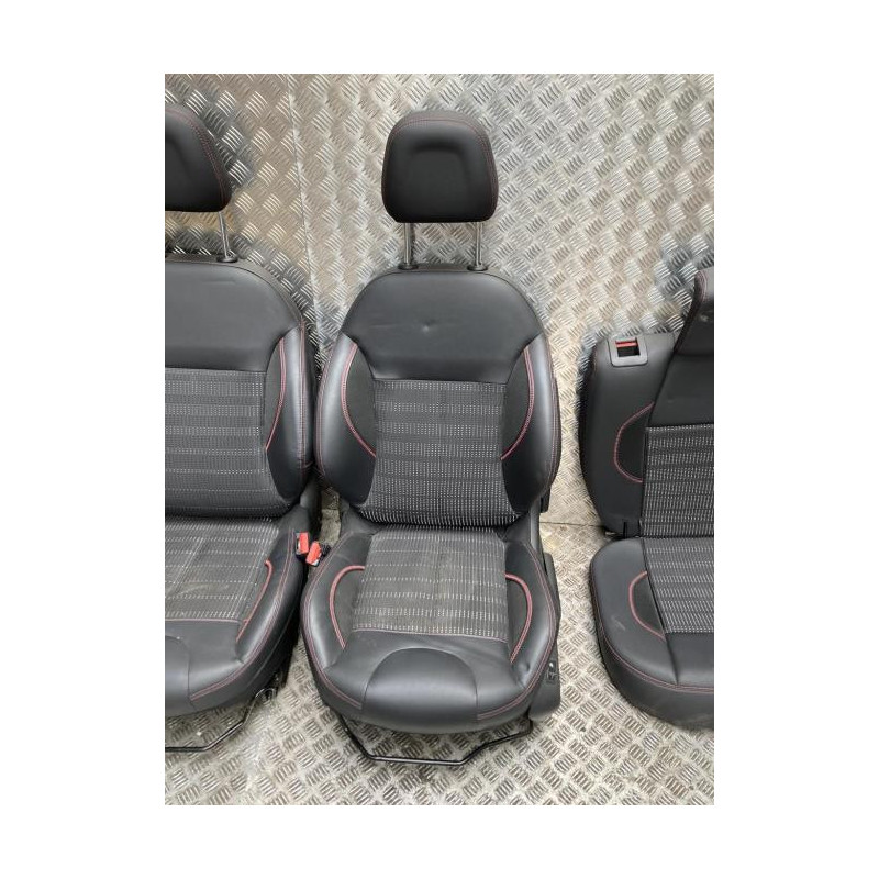 Interieur complet PEUGEOT 2008 1 PHASE 2 d’occasion