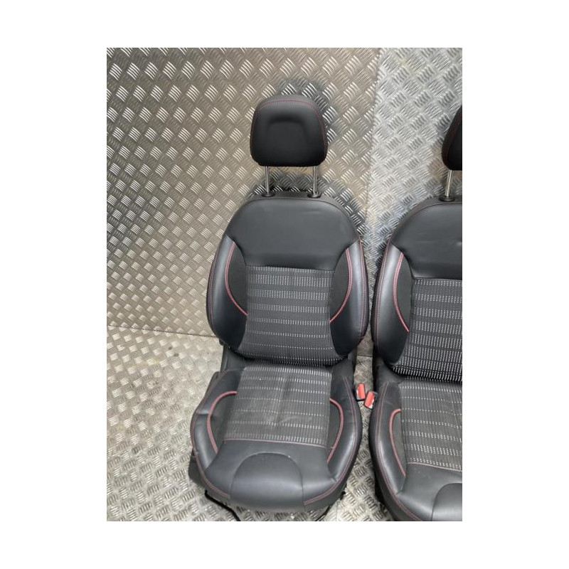 Interieur complet PEUGEOT 2008 1 PHASE 2 d’occasion