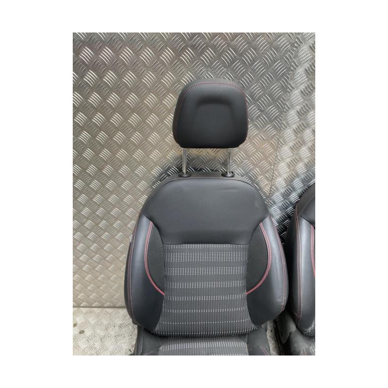 Interieur complet PEUGEOT 2008 1 PHASE 2 d’occasion
