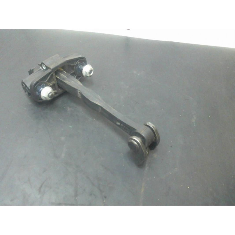Tirant de porte arriere gauche FORD FIESTA MK8 1.4 TDCI d’occasion