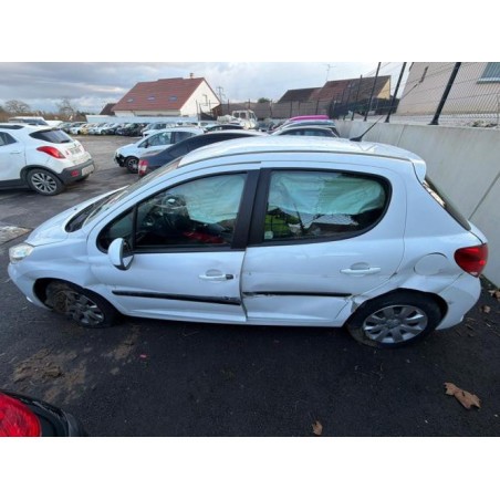 Feu arriere principal droit (feux) PEUGEOT 207 PHASE 1 d’occasion