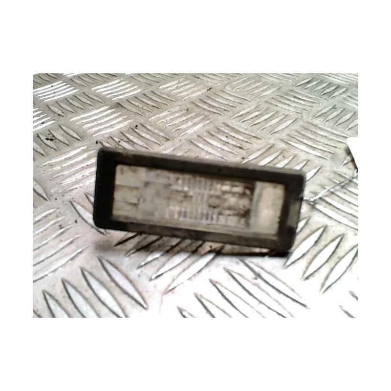 Eclairage de plaque DACIA DUSTER 1 PHASE 1 d’occasion