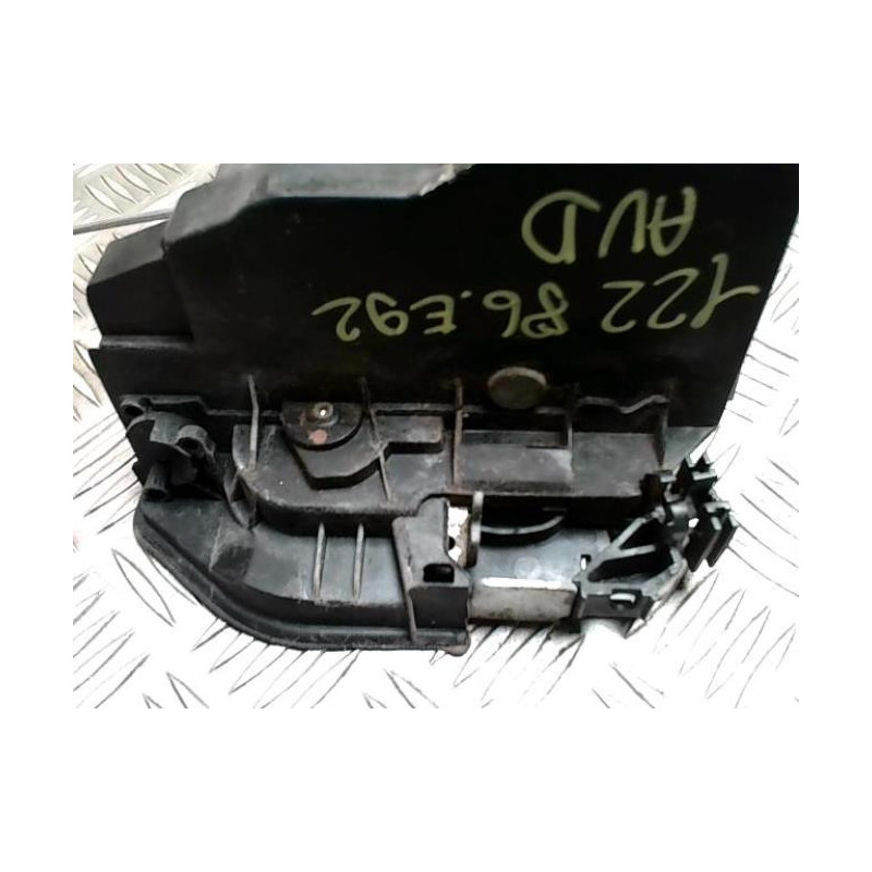 Serrure avant droit BMW SERIE 3 E92 COUPE PHASE 1 d’occasion