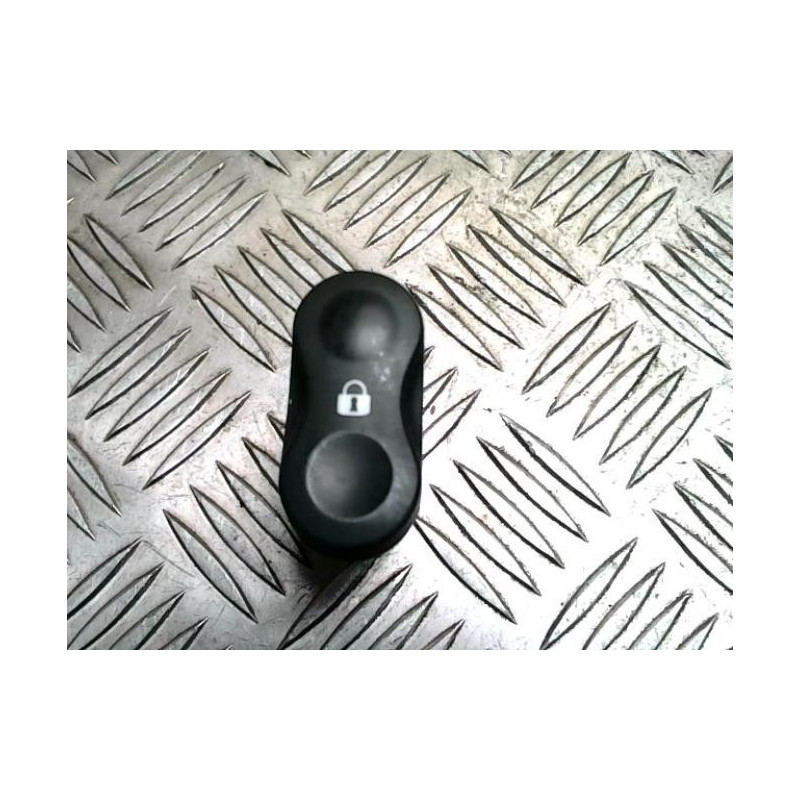 Bouton/Interrupteur DACIA DUSTER 1 PHASE 1 d’occasion