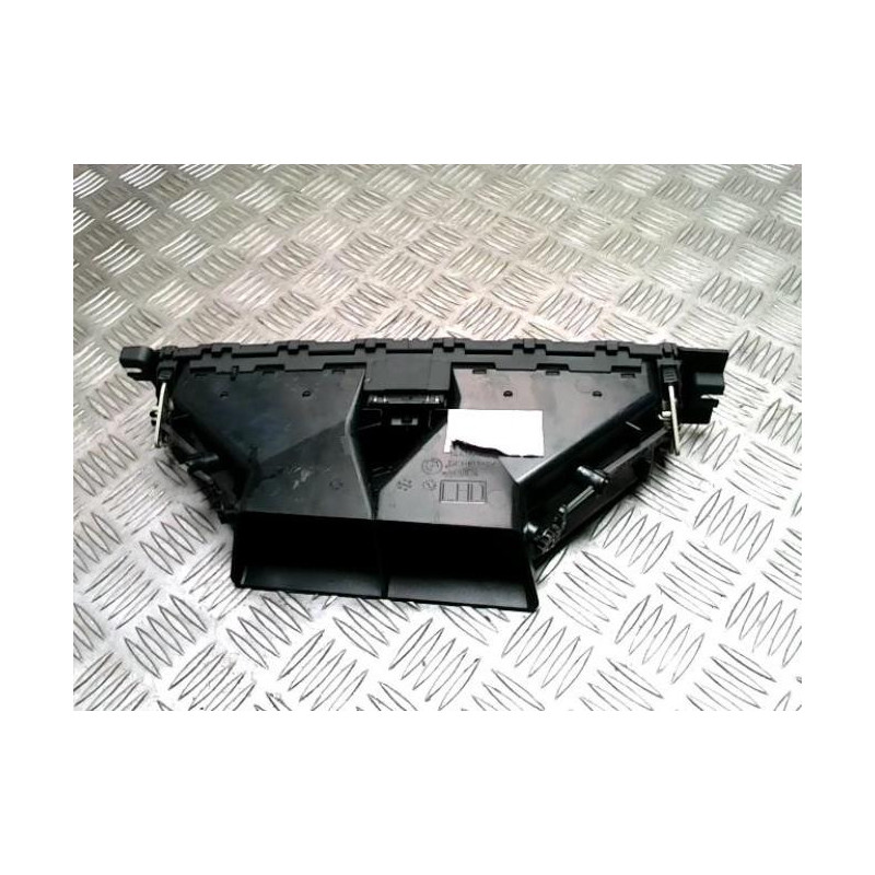 Aerateur tableau de bord BMW SERIE 3 E92 COUPE PHASE 1 d’occasion