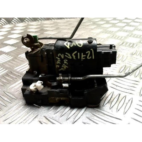 Serrure avant droit RENAULT MASTER 2 PHASE 2 d’occasion