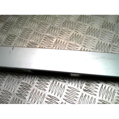 Baguette de coffre PEUGEOT 207 PHASE 1 d’occasion