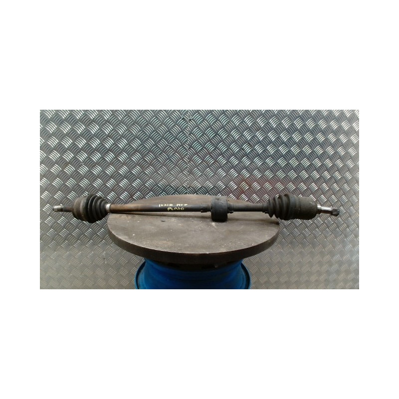 Cardan droit (transmission) FIAT PUNTO 1 PHASE 1 d’occasion