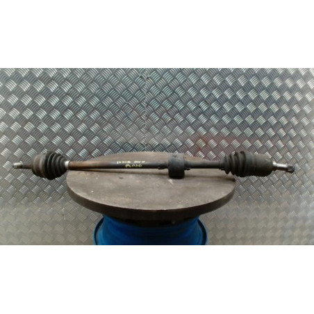 Cardan droit (transmission) FIAT PUNTO 1 PHASE 1 d’occasion