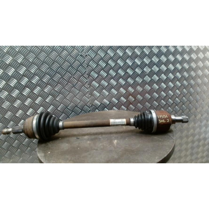 Cardan gauche (transmission) PEUGEOT 308 2 PHASE 1 d’occasion
