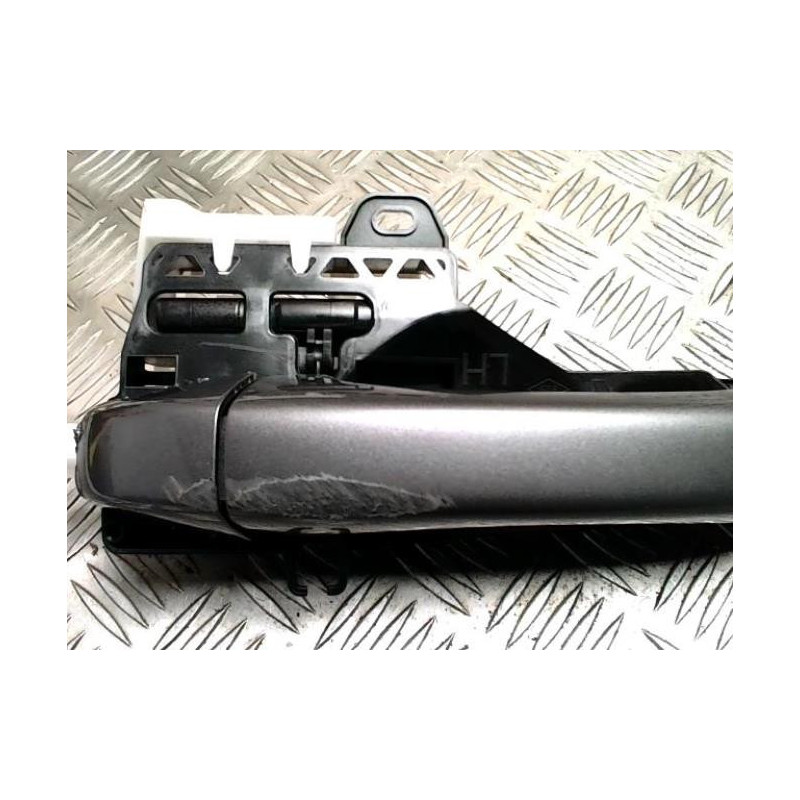 Poignee porte arriere gauche RENAULT CAPTUR 2 PHASE 1 d’occasion