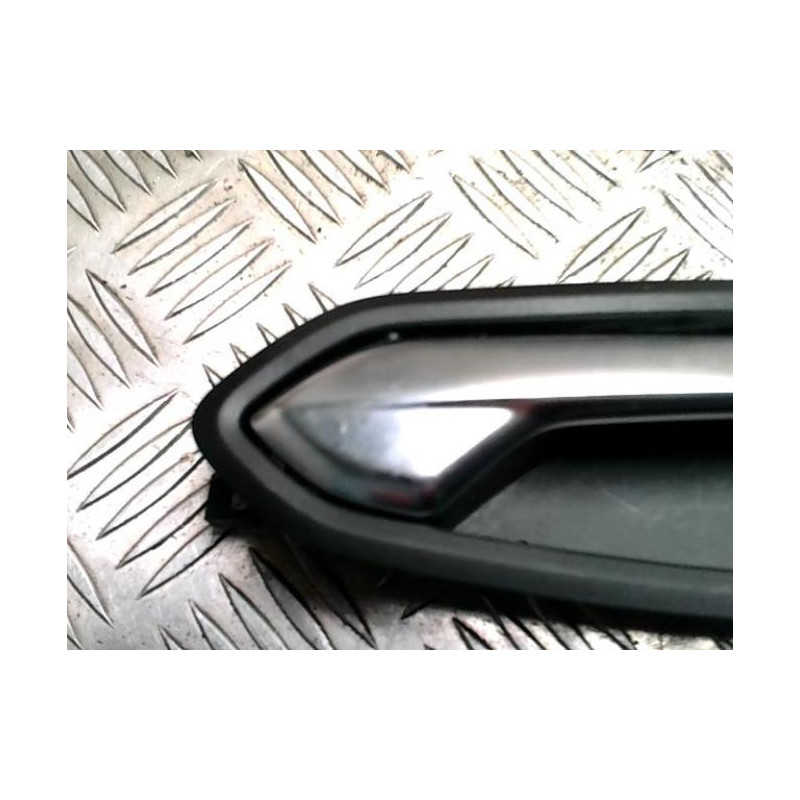 Poignee interieur arriere droit RENAULT CAPTUR 2 PHASE 1 d’occasion