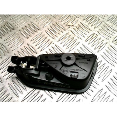 Poignee interieur arriere droit RENAULT CAPTUR 2 PHASE 1 d’occasion