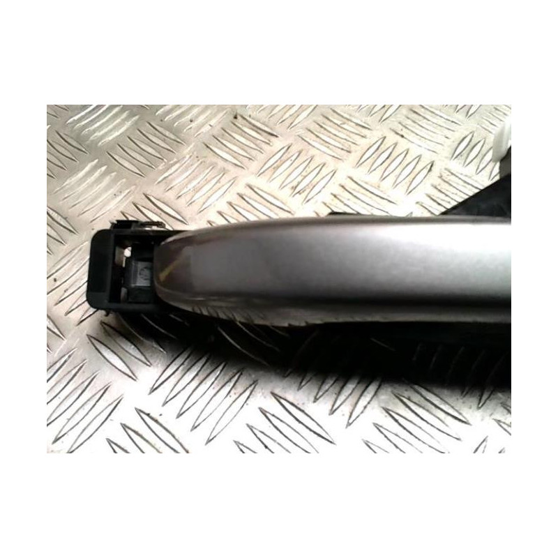 Poignee porte arriere droit RENAULT CAPTUR 2 PHASE 1 d’occasion