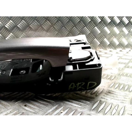 Poignee porte arriere droit RENAULT CAPTUR 2 PHASE 1 d’occasion