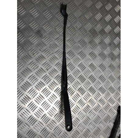 Bras essuie glace avant gauche FORD FOCUS 4 PHASE 1 d’occasion