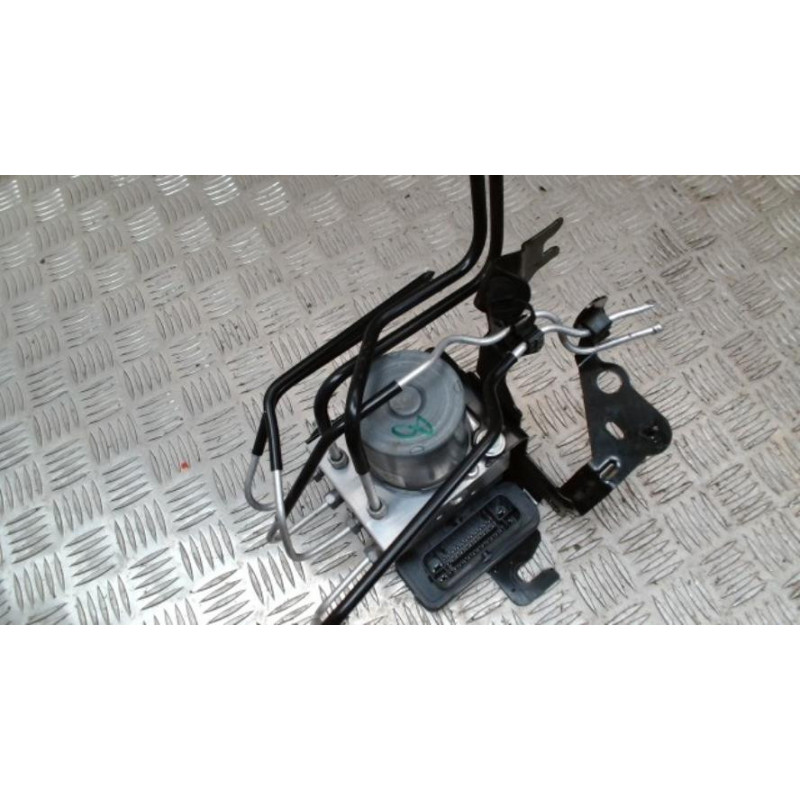 Bloc ABS (freins anti-blocage) RENAULT CAPTUR 2 PHASE 1 d’occasion