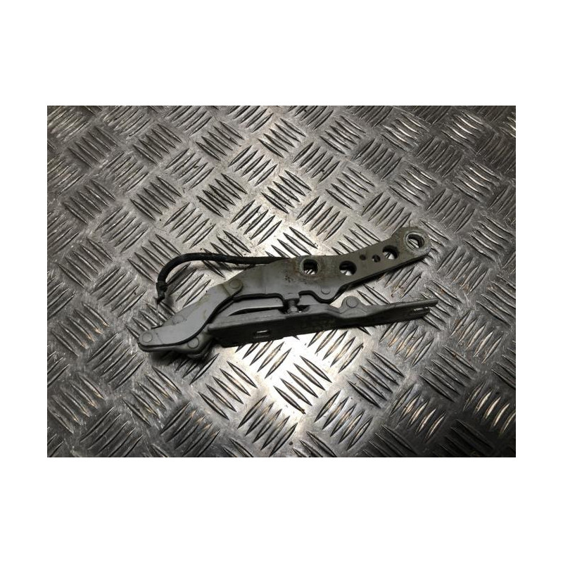 Charniere de capot BMW SERIE 3 E46 COUPE PHASE 1 d’occasion