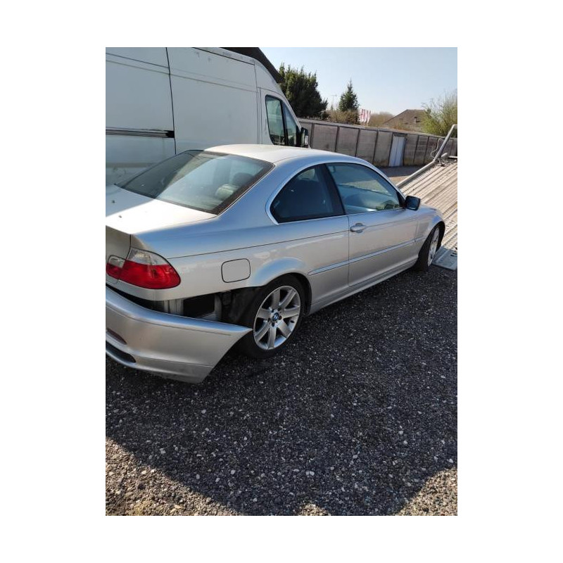 Charniere de capot BMW SERIE 3 E46 COUPE PHASE 1 d’occasion