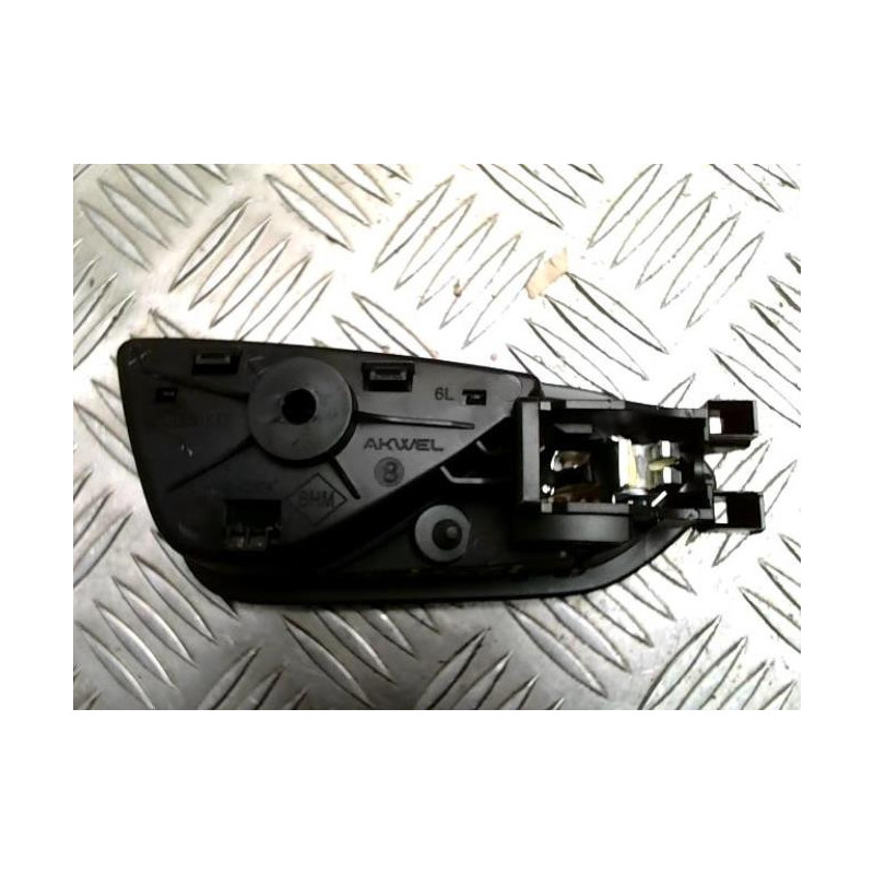 Poignee interieur avant gauche RENAULT CAPTUR 2 PHASE 1 d’occasion