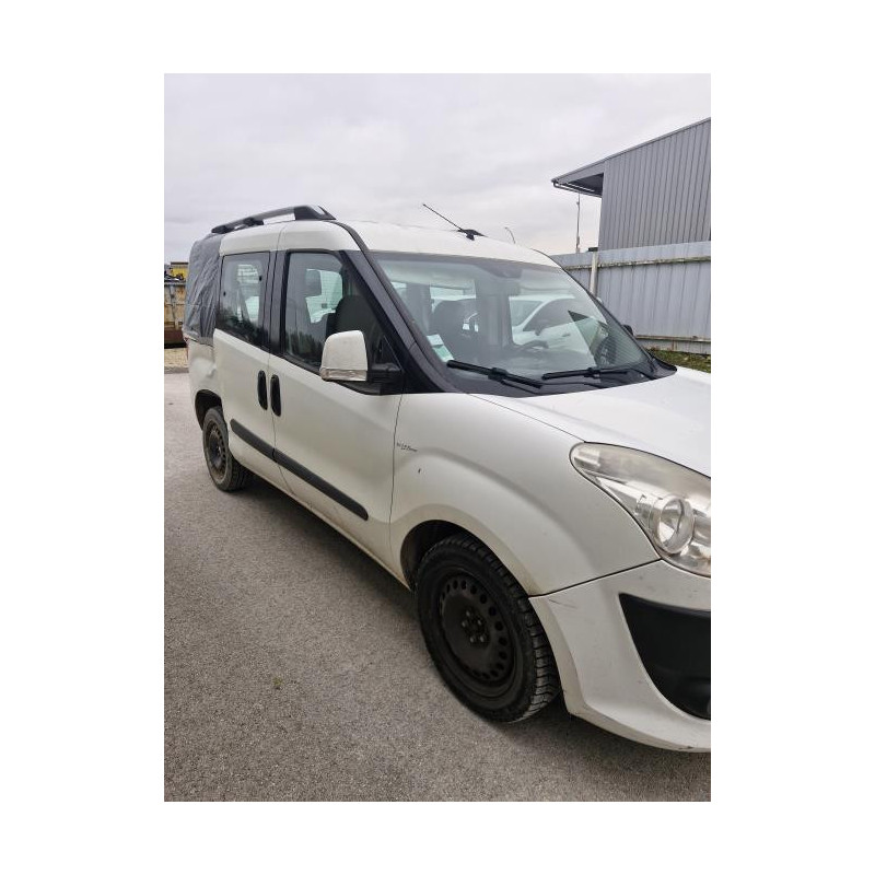 Tirant de porte arriere gauche FIAT DOBLO 2 PHASE 1 d’occasion