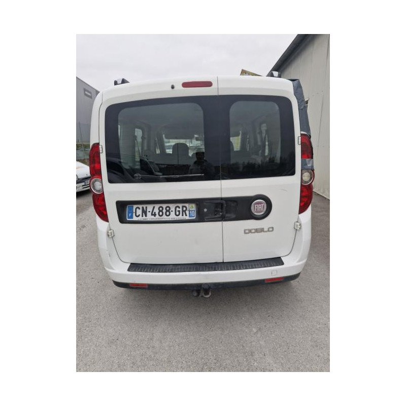 Tirant de porte arriere gauche FIAT DOBLO 2 PHASE 1 d’occasion